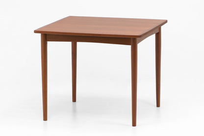 Trost square Dining table